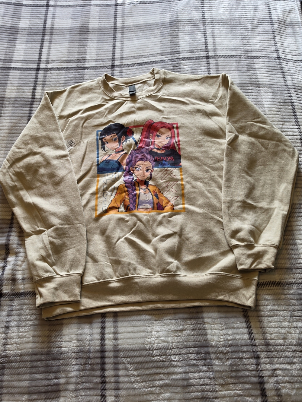 Gildan Beige Crewneck Sweatshirt with Colorful Anime Panel